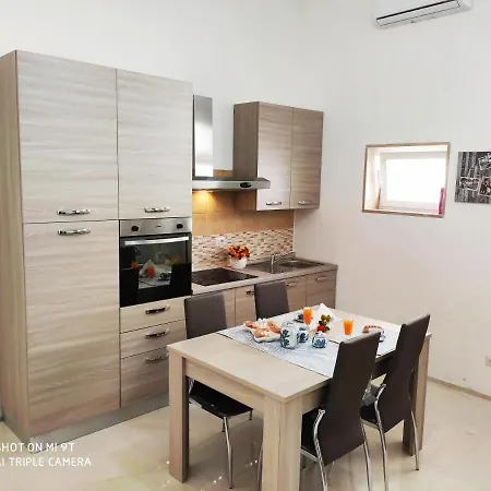 Casa Mamy 37 *